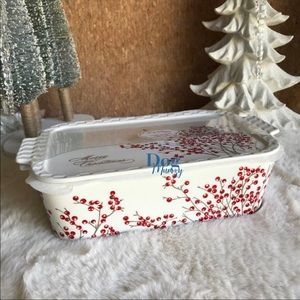 Nicole Miller Merry Christmas Red Berry Casserole